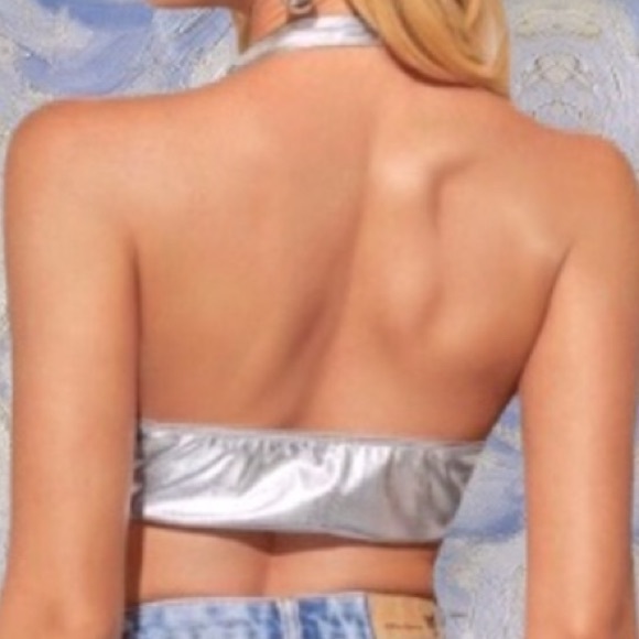 💋 Halter Metallic Ring Decor Bralette Crop cami❤️ - Picture 2 of 2